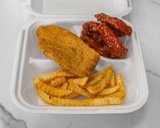 1 Pc Fish & 5 Pcs Wing Dinner / 鱼(1 Pc) 跟鸡翅(5 Pcs)晚餐.