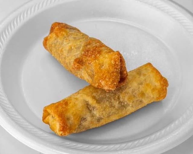 Cheesesteak Egg Rolls (2 Pcs) / 芝士牛卷(2).